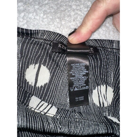 KENNETH COLE Women's Long Sleeve Geometric Polka Dot Design Ruched Front M - Picture 5 of 6